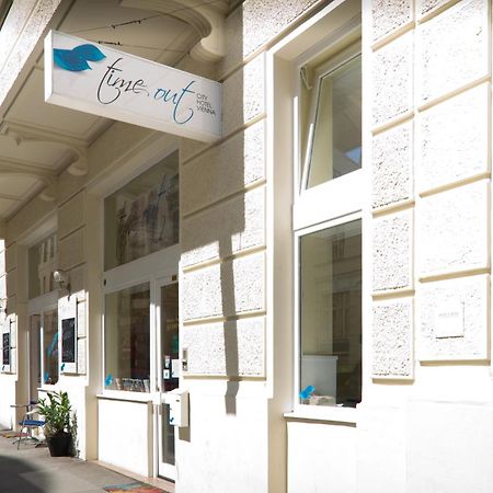 Timeout City Hotel, 5 Min To City Center, Self Check In Виена Екстериор снимка