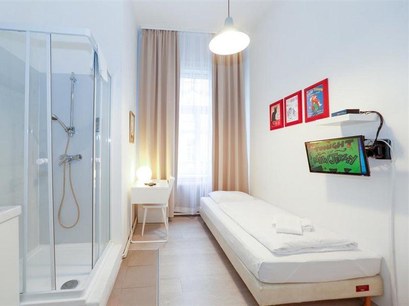 Timeout City Hotel, 5 Min To City Center, Self Check In Виена Екстериор снимка